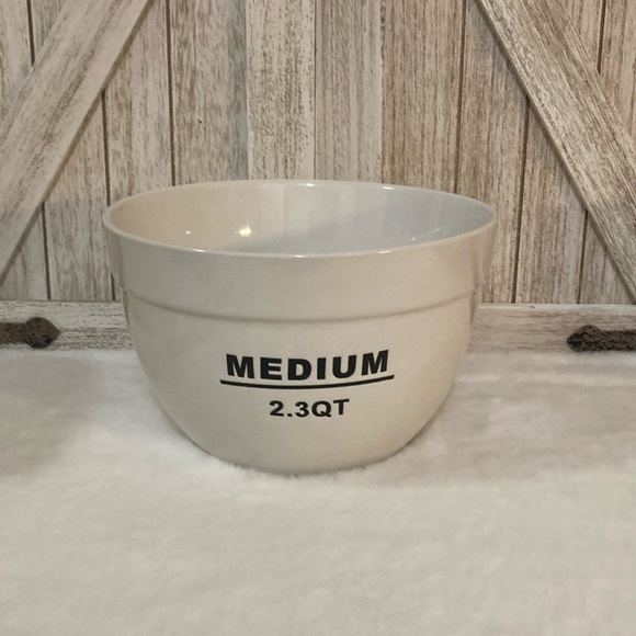 Hobby Lobby Medium Mixing Bowl - Picture 1 of 6